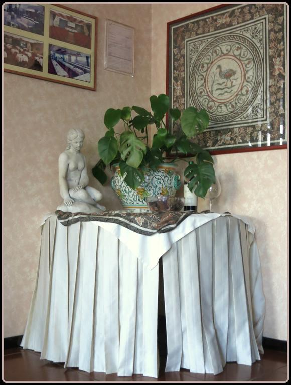 尹特那锡那里酒店 茨维纳诺德尔弗瑞 外观 照片